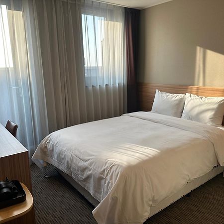Golden Harbor Hotel 平泽市 外观 照片
