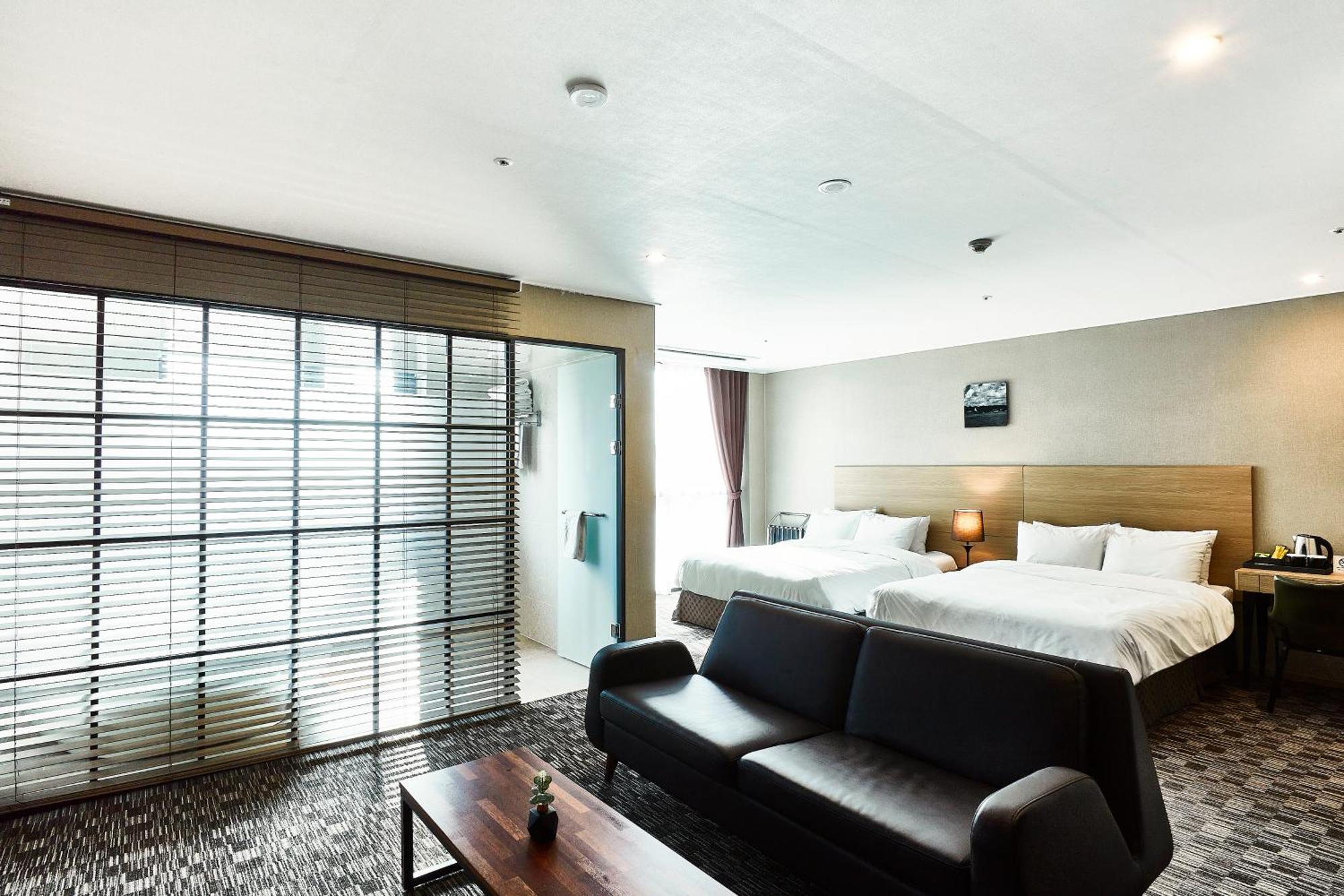 Golden Harbor Hotel 平泽市 外观 照片