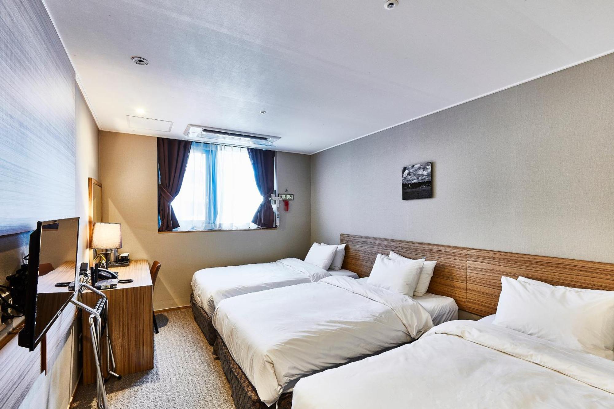 Golden Harbor Hotel 平泽市 外观 照片